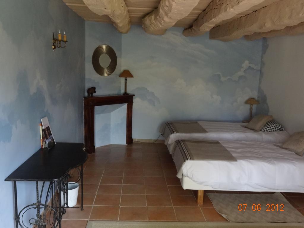 Mas Del Lum Bed & Breakfast Boussac  Oda fotoğraf